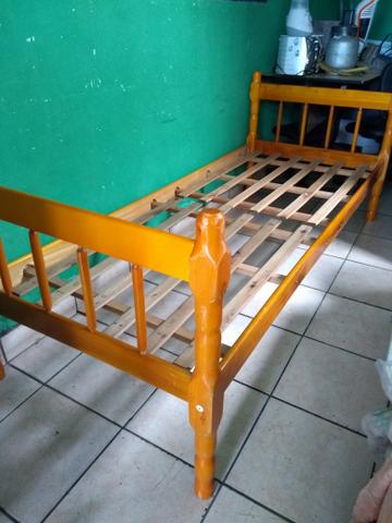 Cama de solteiro em ótimo estado ! - Foto 2