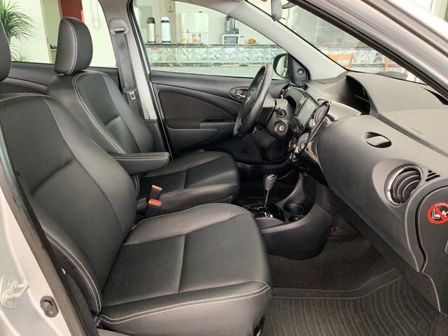 Toyota Etios HB 1.5 Xls Automático 2017 - Foto 5