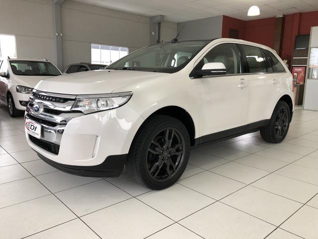 Ford Edge 4WD com teto ano 2013