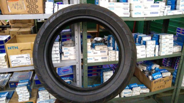 Pneu moto michelin 160/60/17 usado apenas 100,00