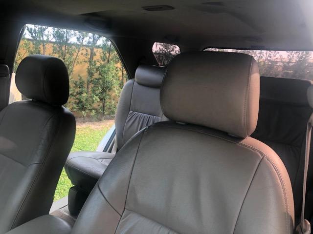 Toyota Hilux sw4 srv d4-4x4 3.0 tdi diesel. aut 7 lugares - Foto 9