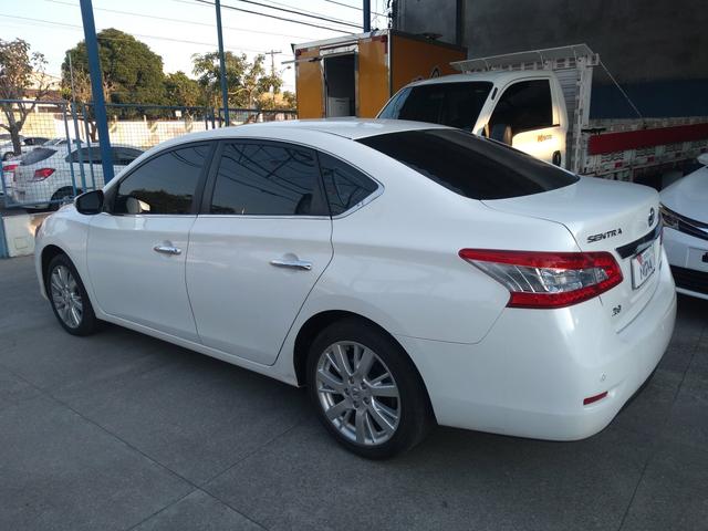 Nissan/Sentra 2.0 CVT, 2014/15, único dono - Foto 4