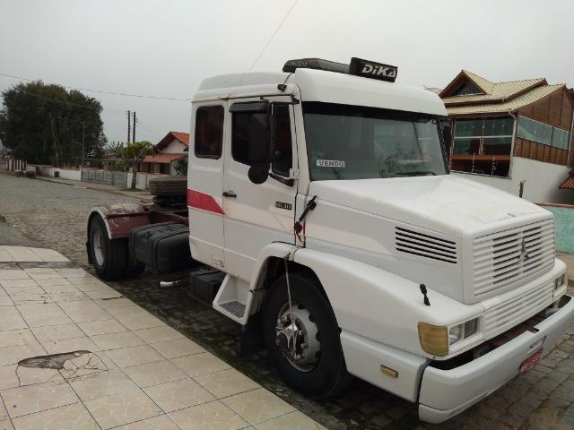 Caminhão Mercedez Benz - Foto 2