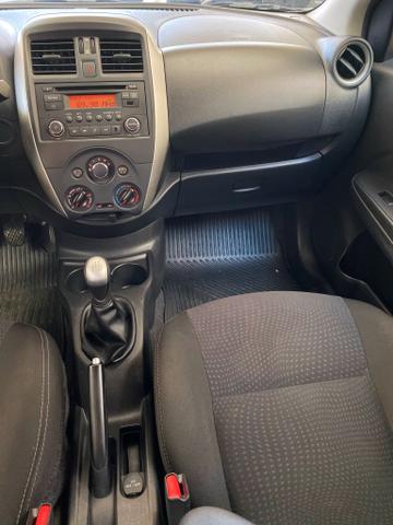 Nissan Versa SV 1.6 Flex Mec 2017/2017 29.000 km!! - Foto 4