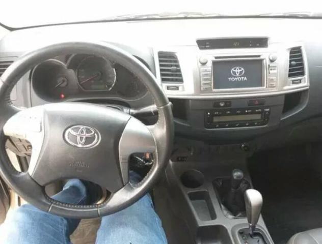 Hilux 3.0 Srv 4x4 Aut PARCELO - Foto 7