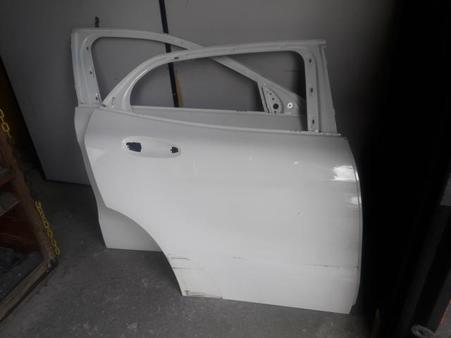 Porta dianteira e traseira direita Mercedes GLA 200 250 - Foto 3