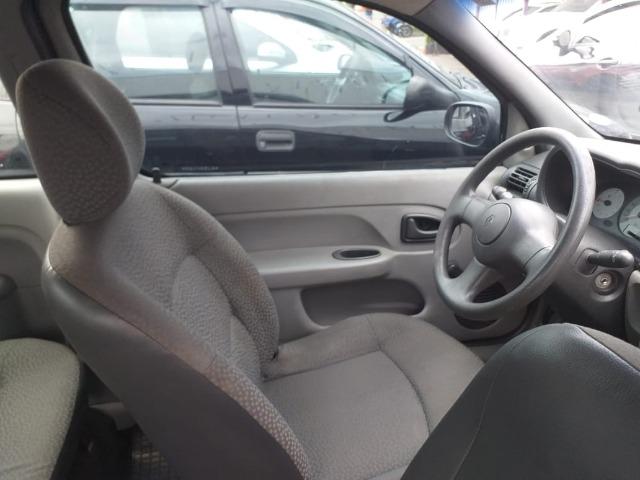 Clio authentique 1.0 2 portas - Foto 8