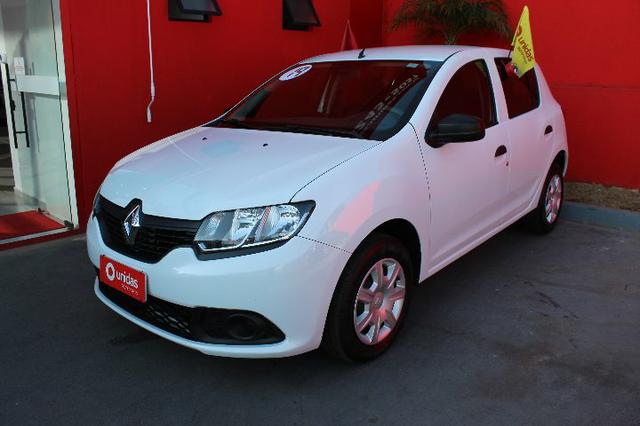 Sandero 1.0 Completo. Transferencia Cortesia - Foto 2