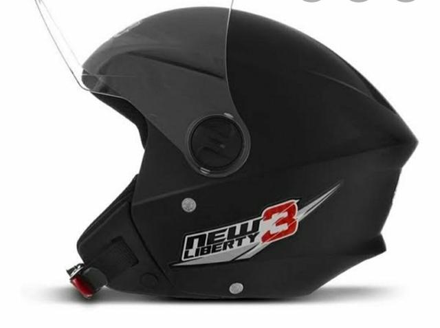 Capacete aberto new liberty 3 na caixa