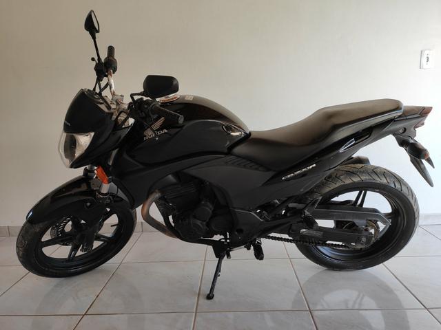 Moto CB300R
