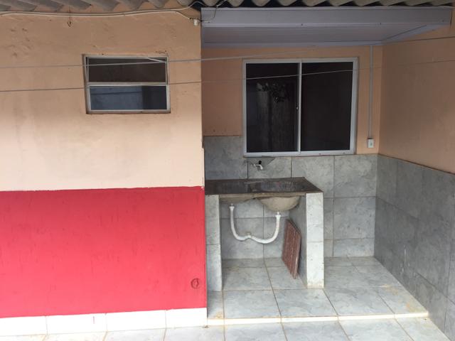 Aluguel de casa fundos QNM 38 - Foto 4