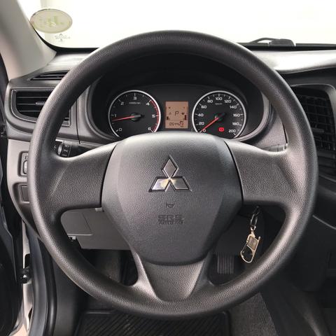 Smart Veículos - MMC Triton Sport Gls AT, 18/2019, 54.423 km. R$ 119.900,00 - Foto 6