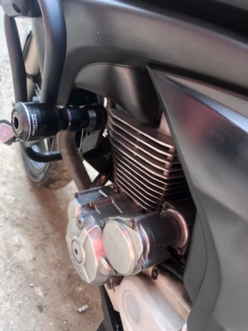 CB 300