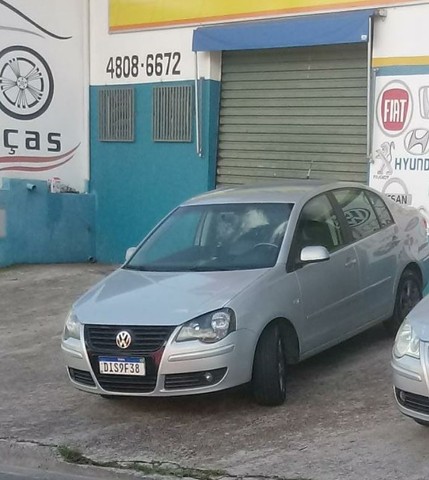 POLO SEDAN  LEIA O ANÚNCIO 