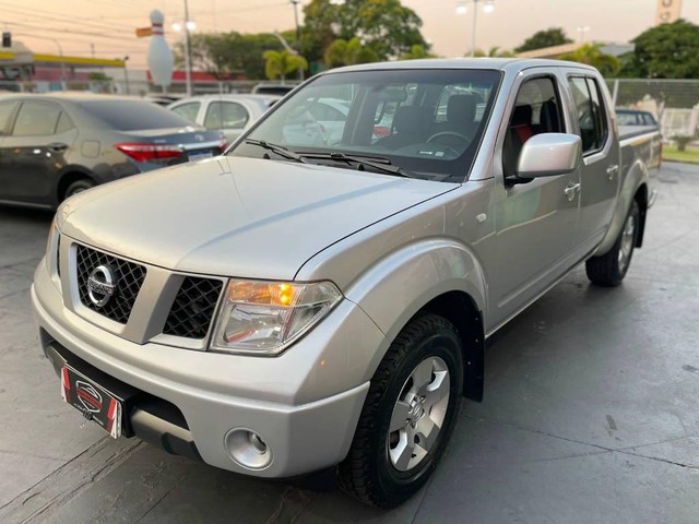NISSAN FRONTIER XE 2.5 CD DIESEL