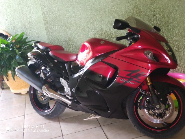 SUZUKI HAYABUSA