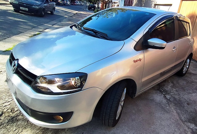 VW FOX ROCK IN RIO  TOP  GNV 1.6 8V 4P COURO L LEVE BAG ABS SOM PART 21-OK ACEITO FIN BANC