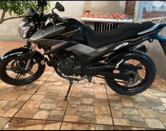 YAMAHA FAZER 250