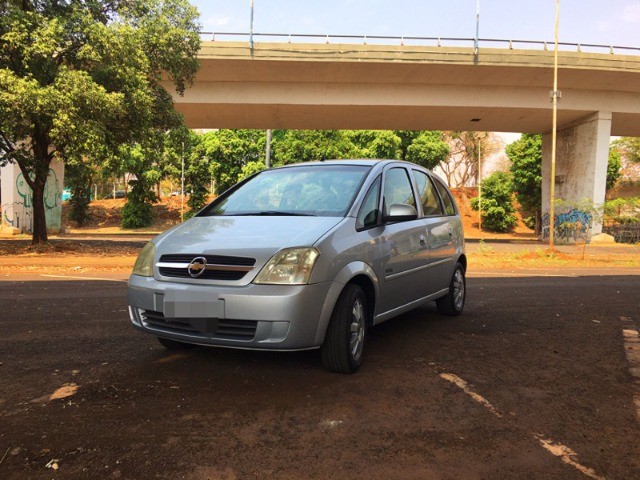 VENDE-SE MERIVA MAXX