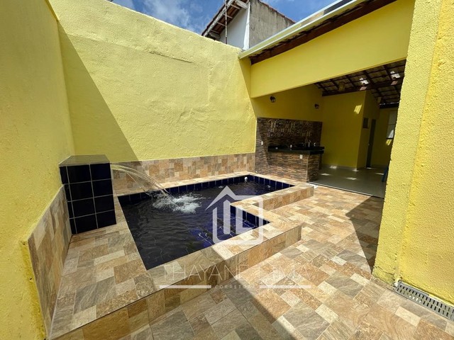 Casa para venda tem 275 metros quadrados com 3 quartos em Parque das Laranjeiras - Goiânia