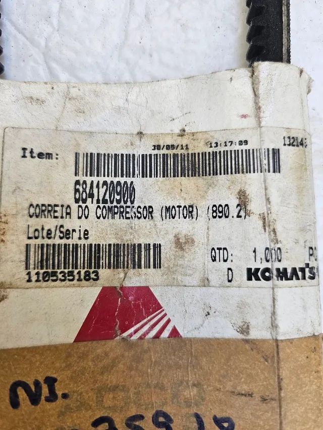 Komatsu valmet correia sistema ar condicionado nova 684120900 - Foto 3