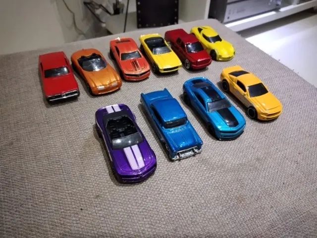 Carrinhos Originais da Hot Wheels Usados