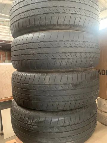 Vendo pneu 265x60x18?