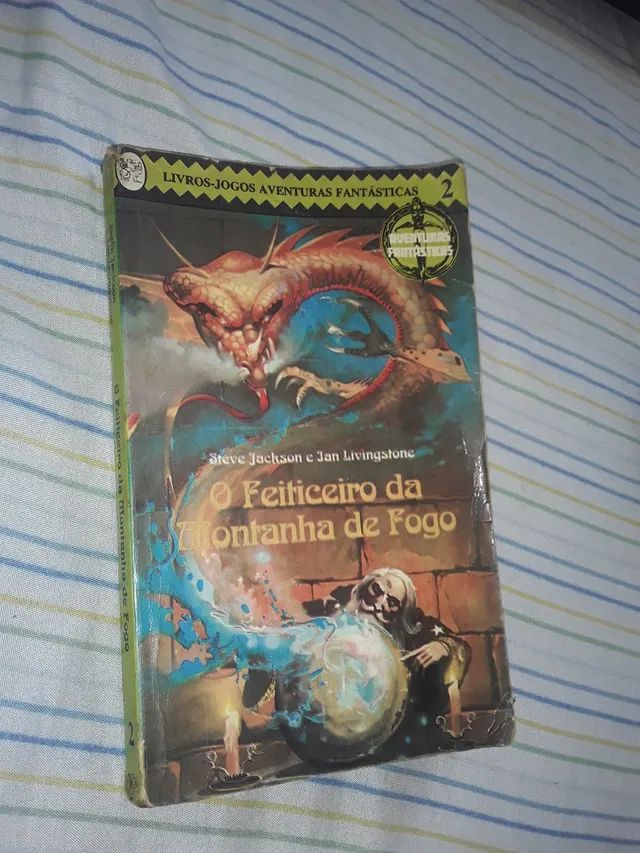 LIVRO JOGO : AVENTURAS FANTÁSTICAS