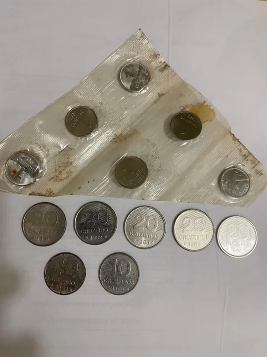 Coleção de Cédulas e Moedas antigas