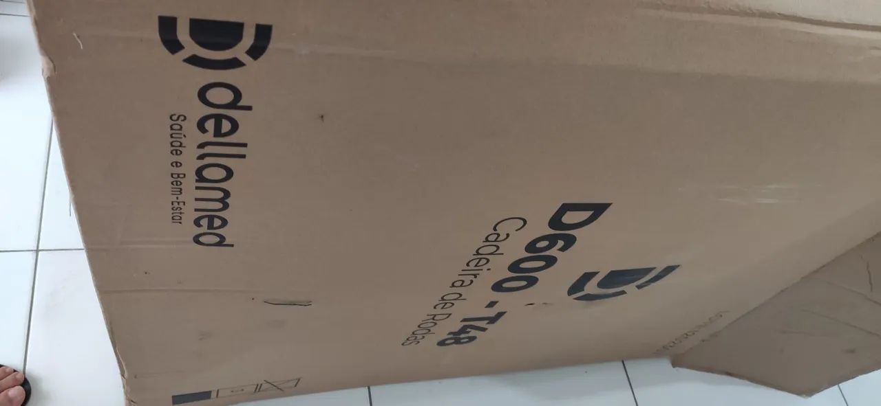 Cadeira de rodas nova na caixa - Foto 5