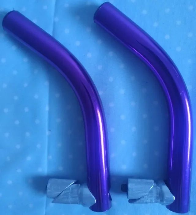 1 Par bar end bike aluminio novo em perfeito estado de conservação!