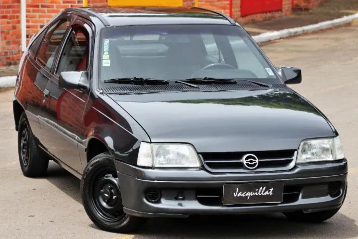Kadett GL 1.8 excelente estado