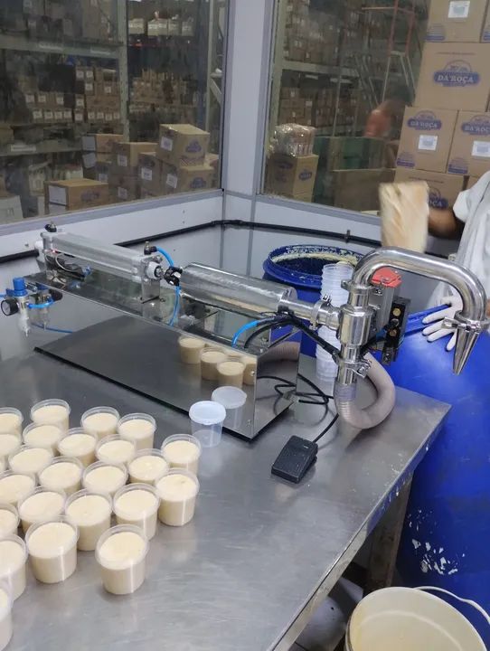 Envasadoras , tanque com aquercimento, esteira , misturador líquido/Pó , seladoras