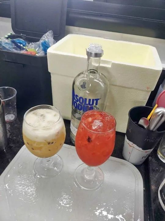 Aluguel de Bar e Bartender para Festas - Experiência Única em Drinks! - Foto 4