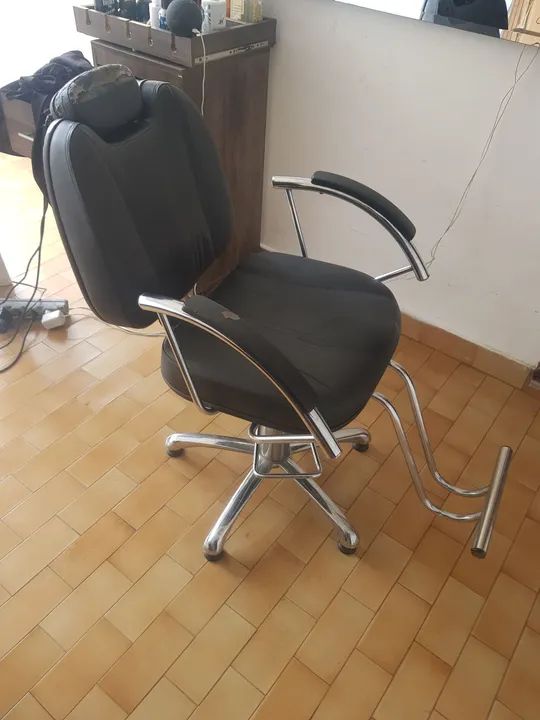 Cadeira hidráulica  - Foto 2