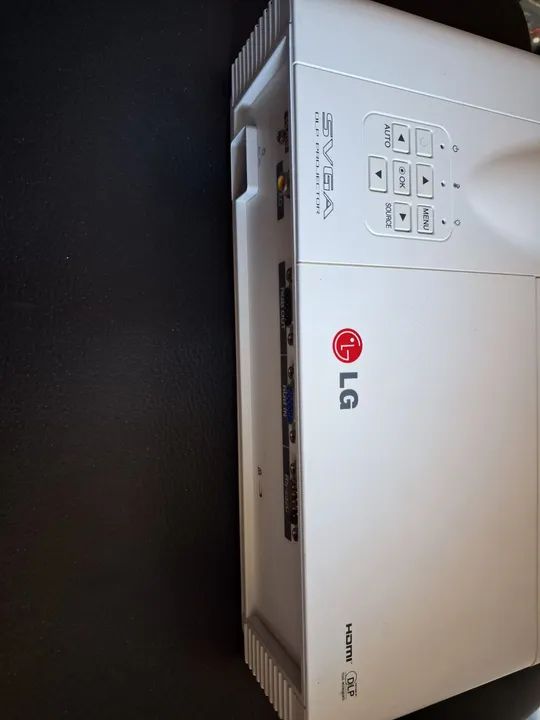 Projetor LG  com entrada HDMI! - Foto 4