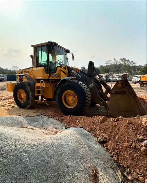 Pá Carregadeira Volvo L90F 2014  - Foto 3