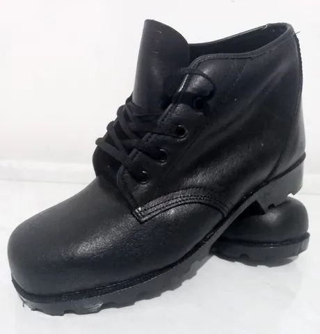 Coturno cano baixo , bico de aço , em couro legítimo , Leiam o Anúncio