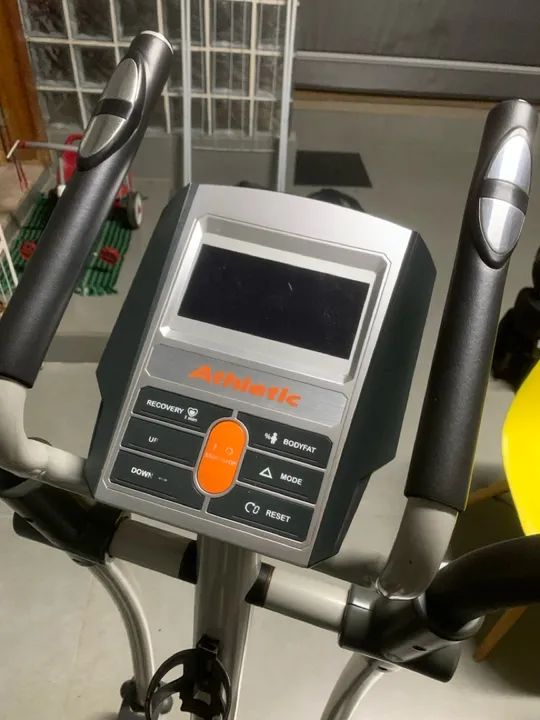 Bicicleta Ergométrica Athletic - Foto 5