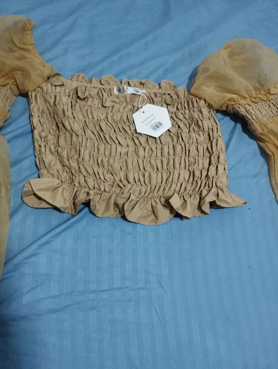 Blusa croped bege NOVA