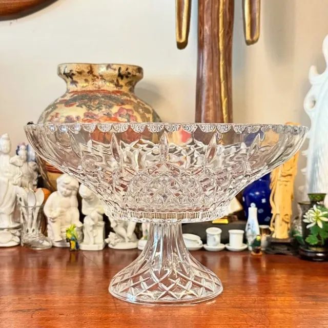 Centro de mesa em cristal com lapidação rica e detalhada. - Foto 4