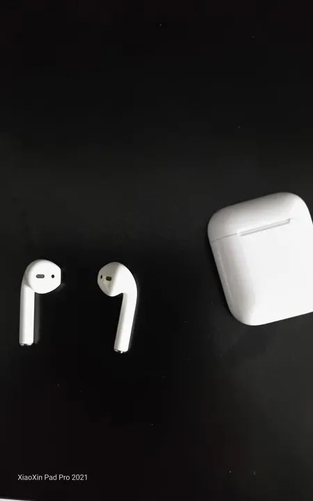 AirPods 2 - Fones de Ouvido Sem Fio usado mas em excelente estado