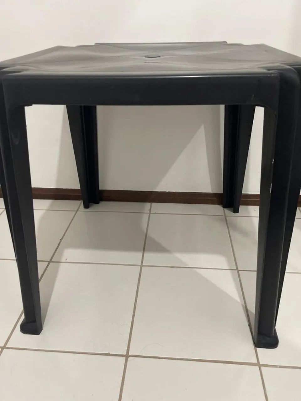 Vendo mesa Plástica  - Foto 2