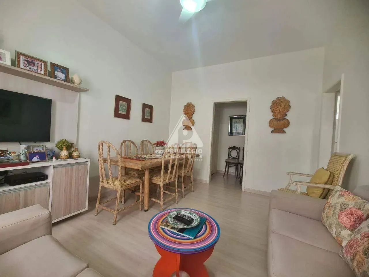 APARTAMENTO DE 2 QUARTOS EM BOTAFOGO