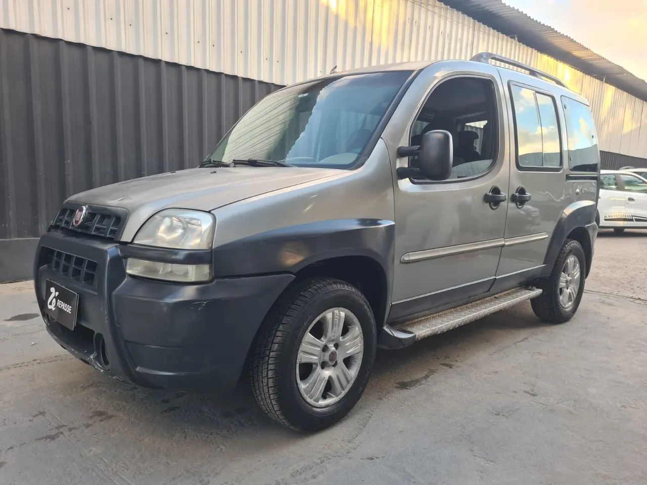 Doblo adventure 2005 é outra 2009  preço a aparti 19.990, 