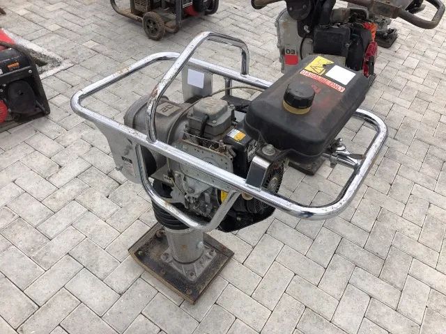 Compactador de solo Hitachi TV6DF