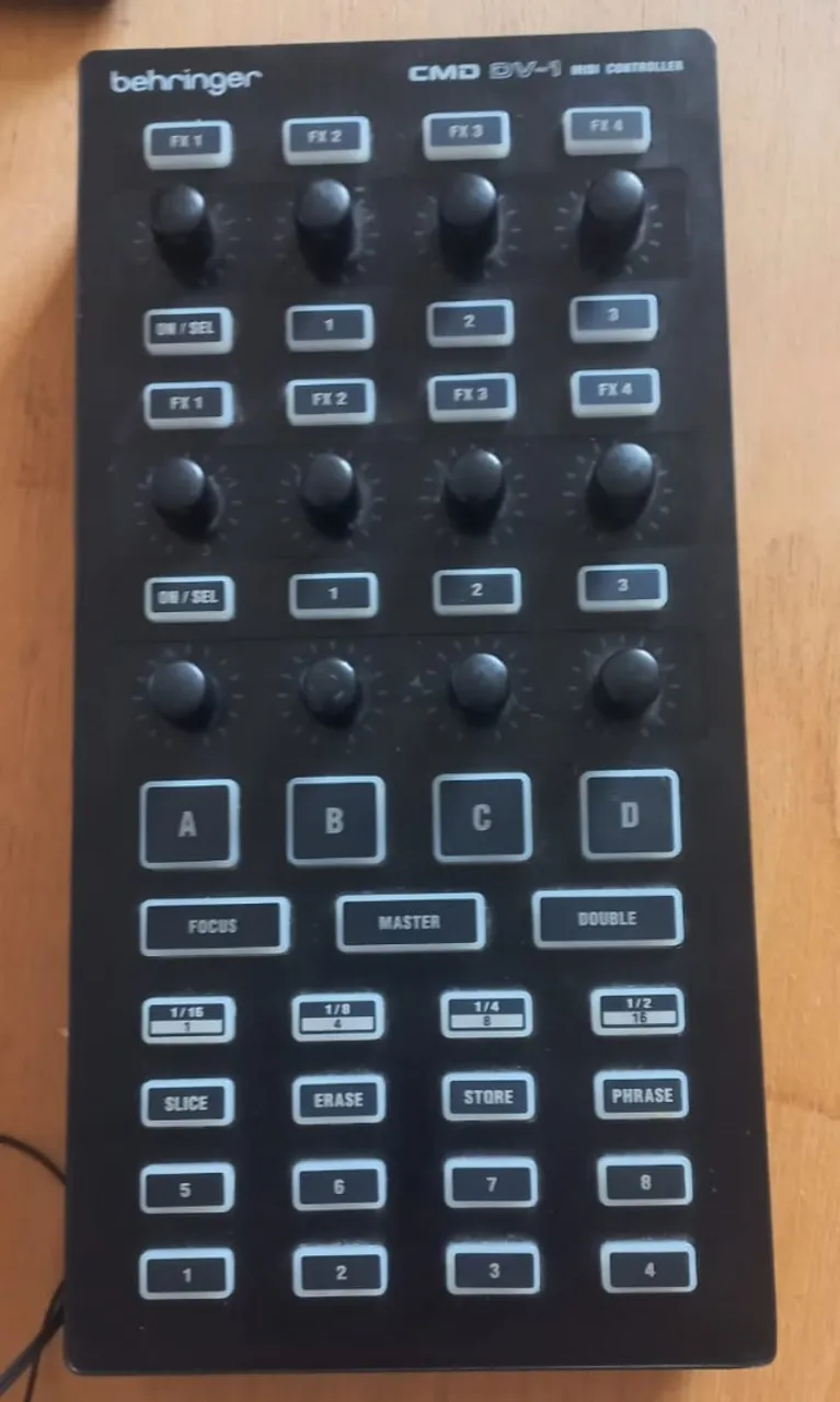 Cmd Dv1 Controladora Midi Usb Behringer Dj Cmddv1 Cmd Dv-1