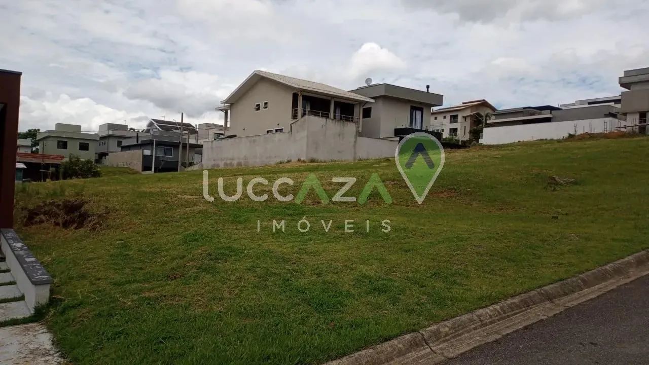 Terreno em Condomínio à Venda em Jacareí-SP, Bairro Bandeira Branca - 250,00 m² de Área