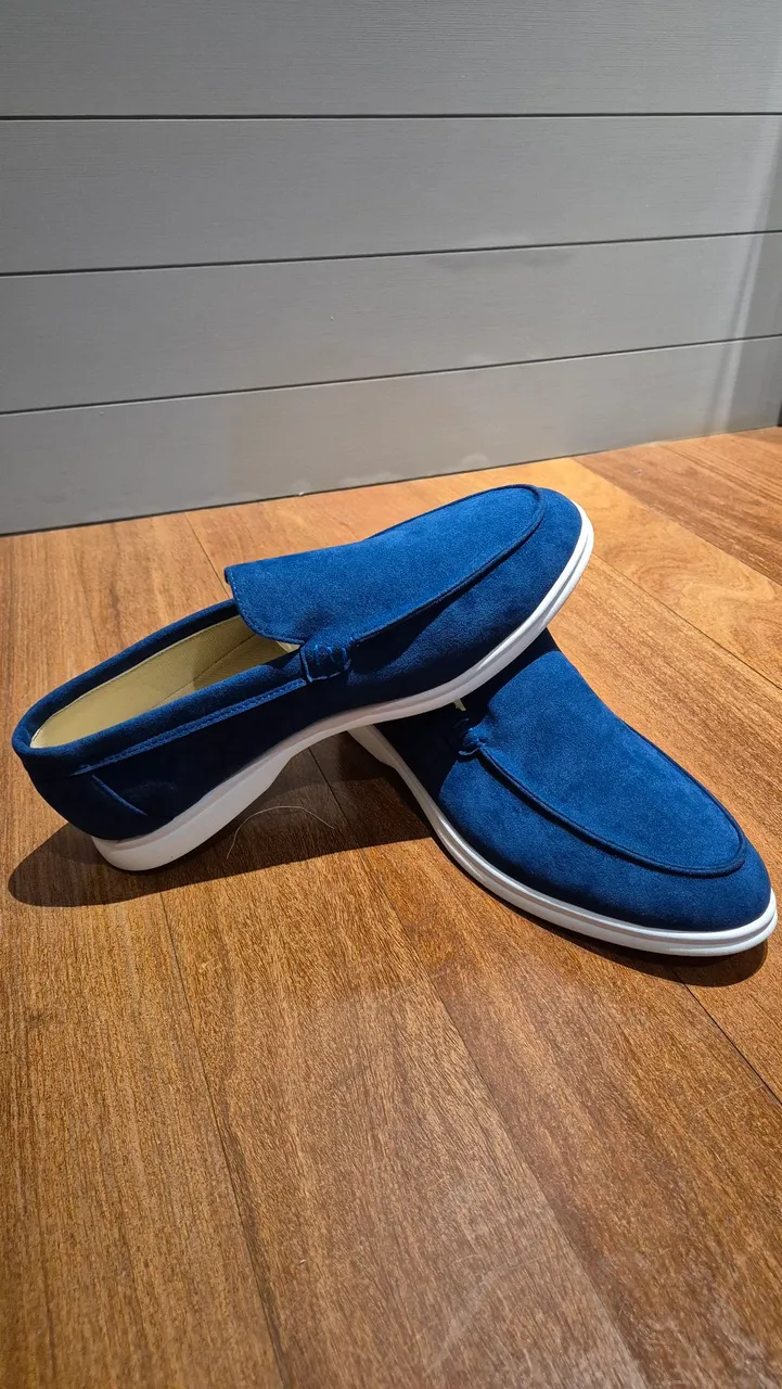 Loafer Mocassim OldMoney Azul em Camurça NOVO - Conforto e Estilo