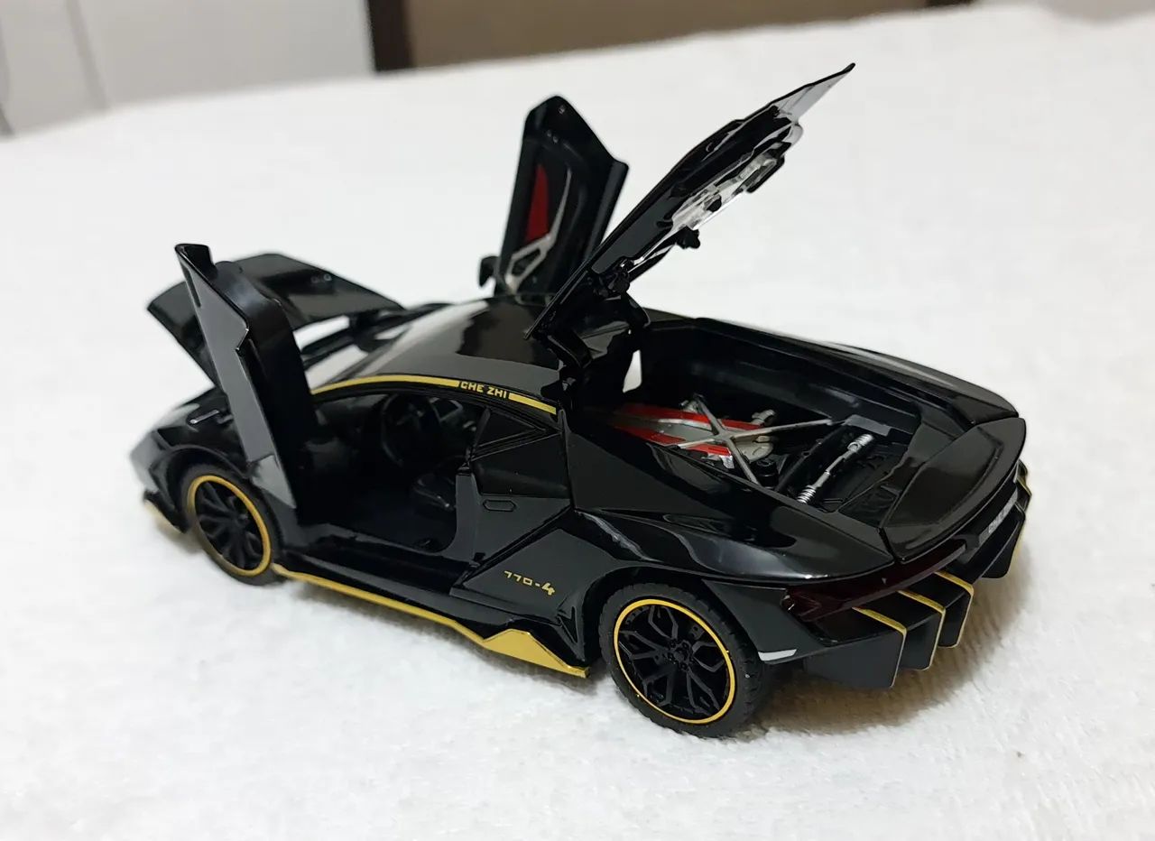 Carrinho miniatura Lamborguini Centenário LP770 escala 1/24 - Foto 3